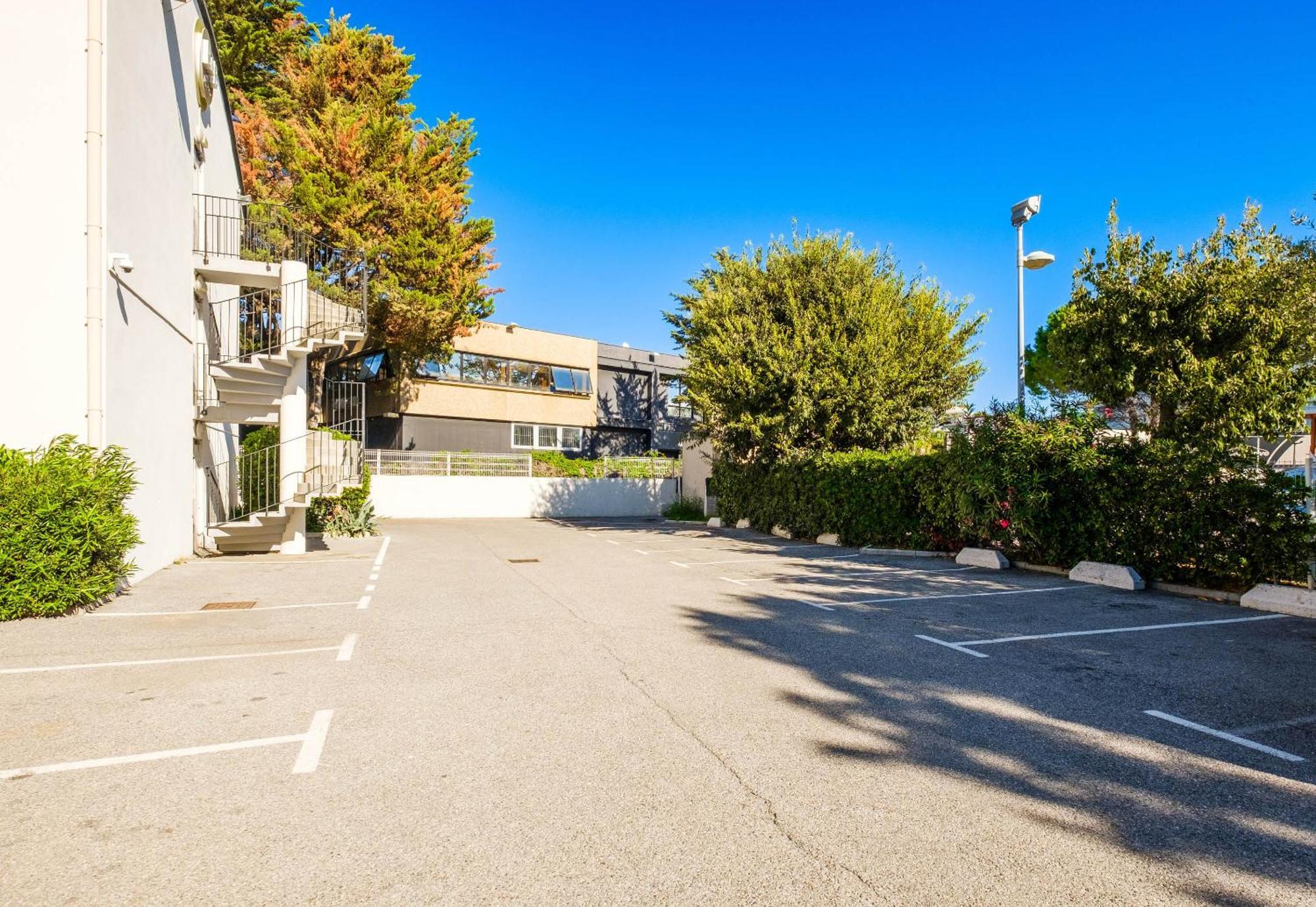 B&B Hotel Villeneuve Loubet Plage Ngoại thất bức ảnh